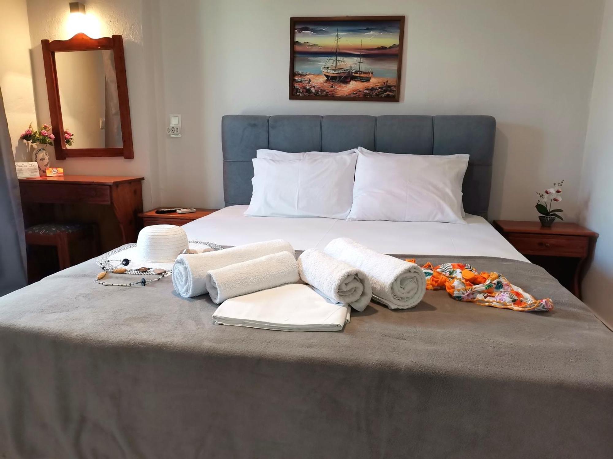 Studios Lia Adults Only -Fully Renovated Chrysi Ammoudia ภายนอก รูปภาพ