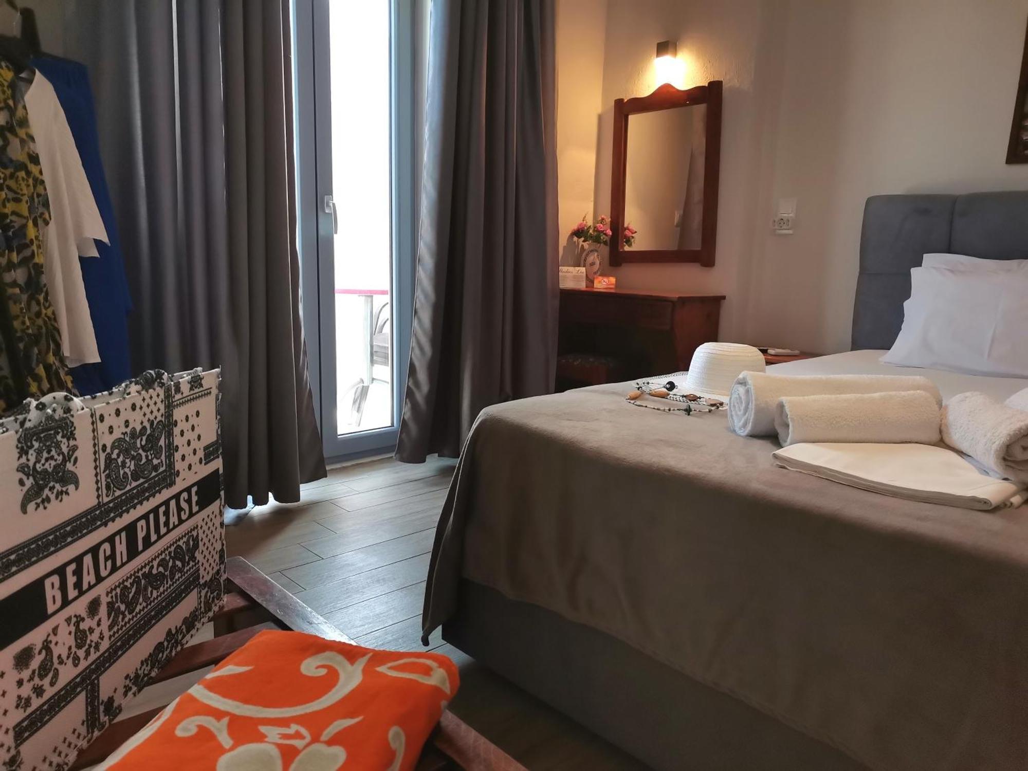 Studios Lia Adults Only -Fully Renovated Chrysi Ammoudia ภายนอก รูปภาพ
